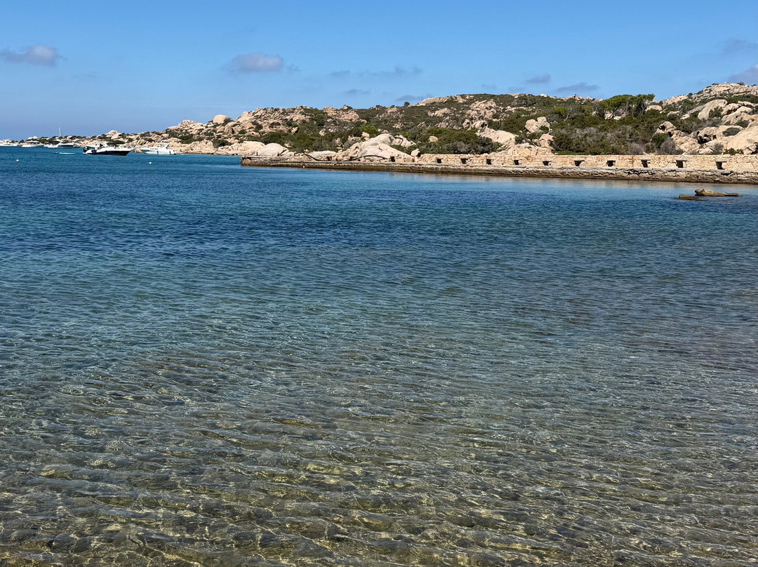 Cala Garibaldi-Caprera必去景点
