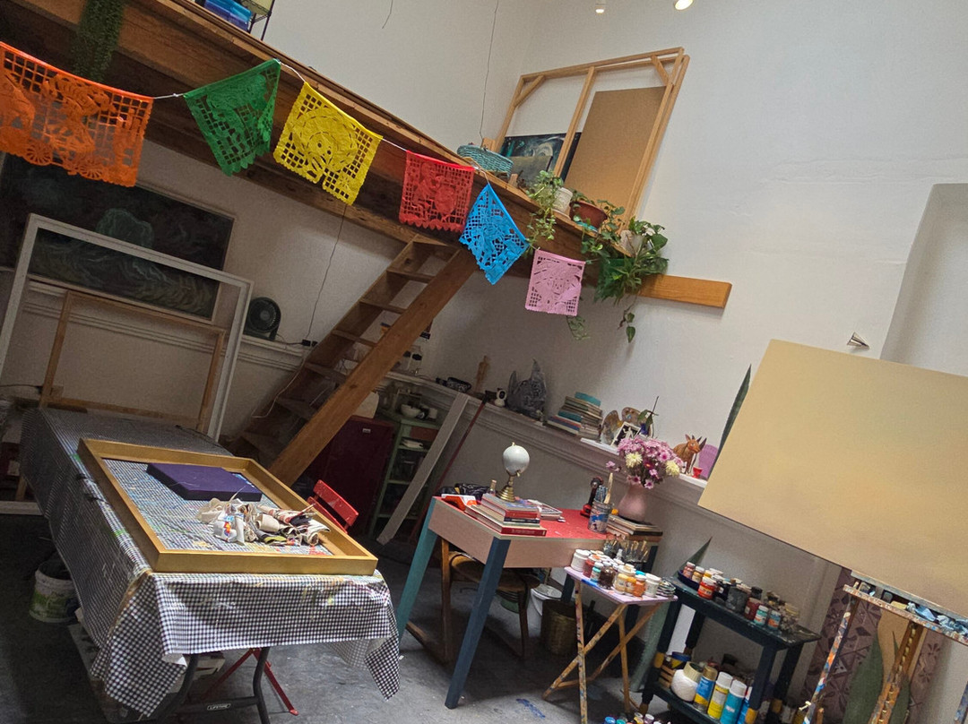 EMongrell Art Studio-圣米格尔护城必去景点