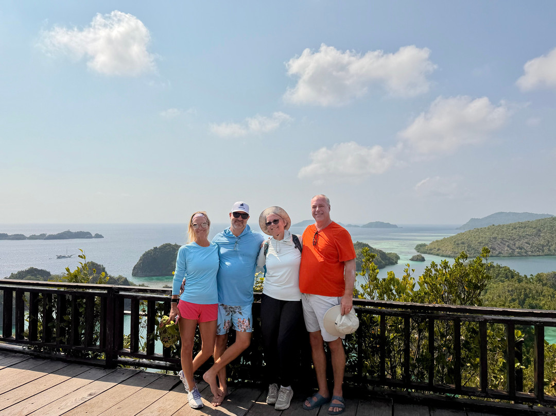 Cruising Raja Ampat - Wisesa Liveaboard-索龙必去景点