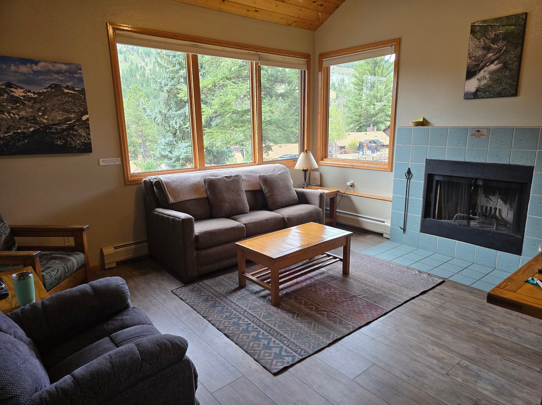 McGregor Mountain Lodge