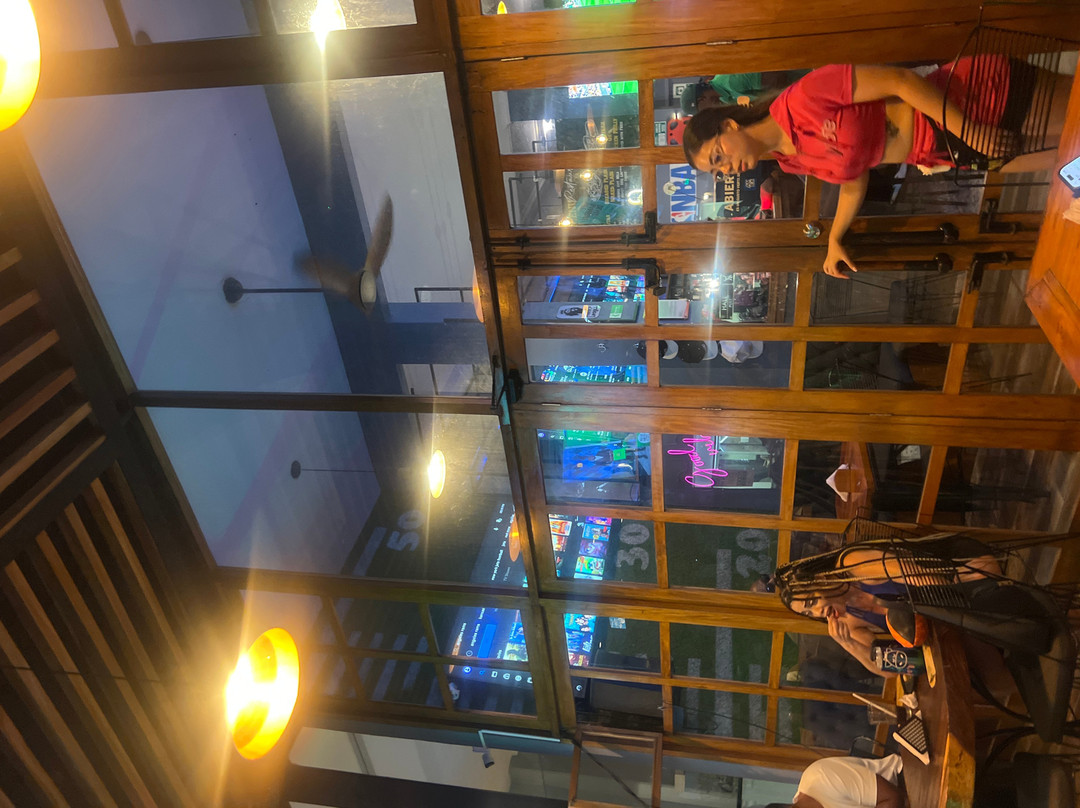 Vibe Gastro Bar