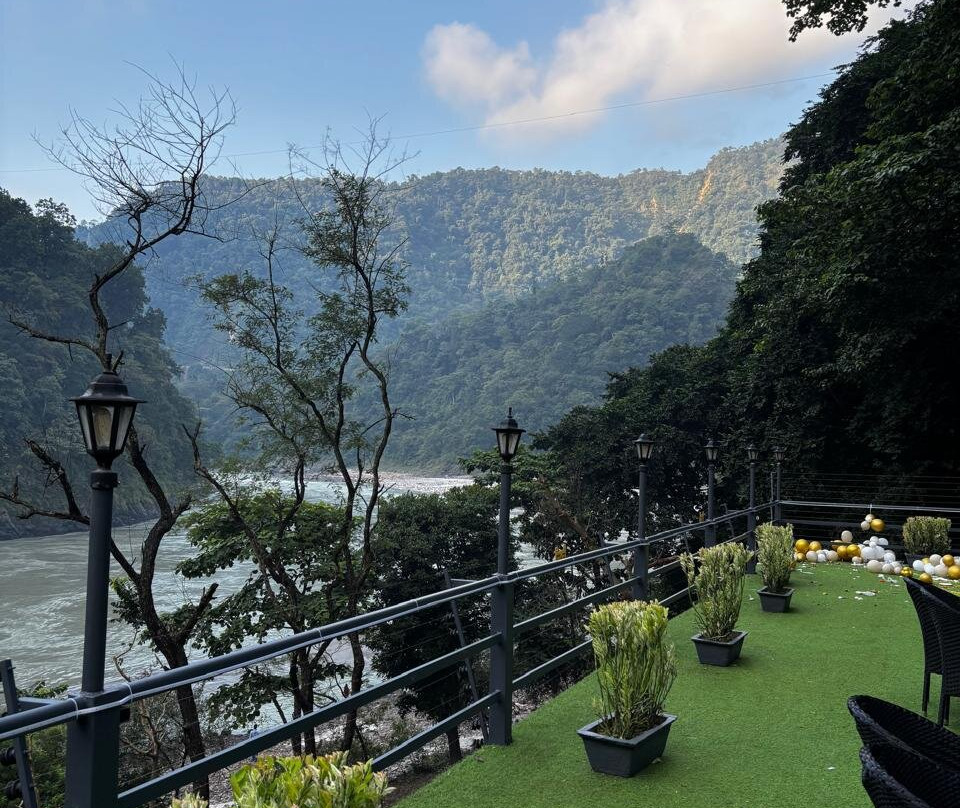 Summit By The Ganges Resort & Spa主图