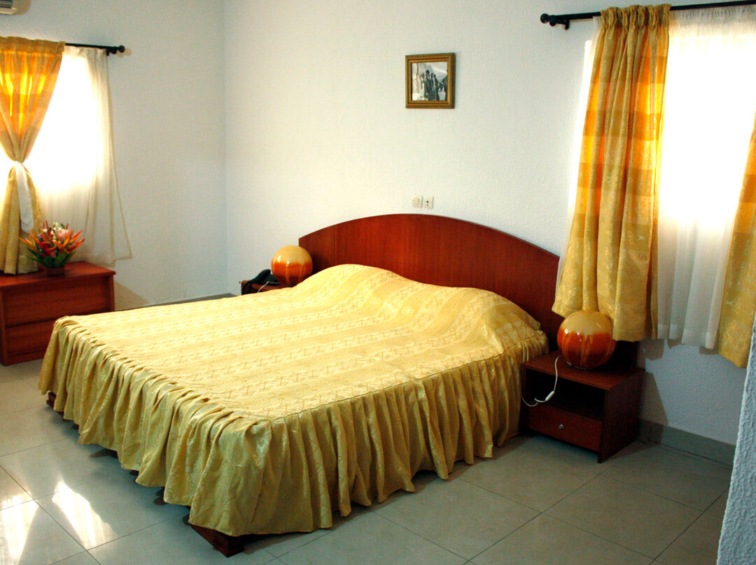 Paradise Hotel