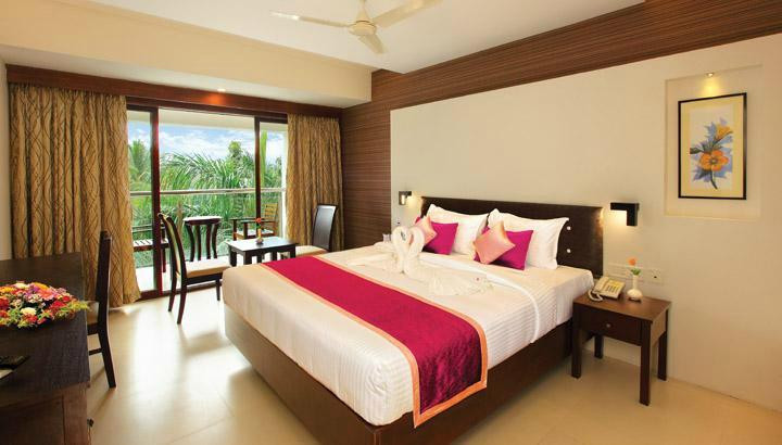 Hotel Holiday Vista