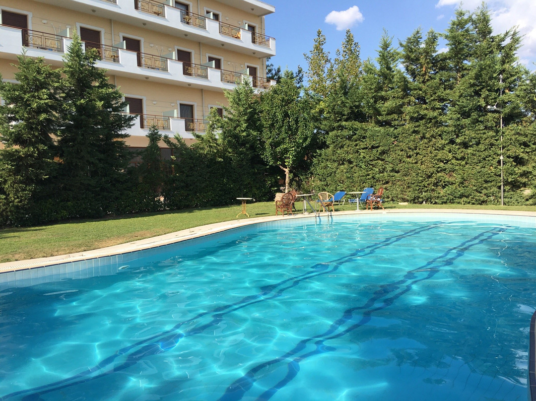 Parnis Palace Hotel Suites