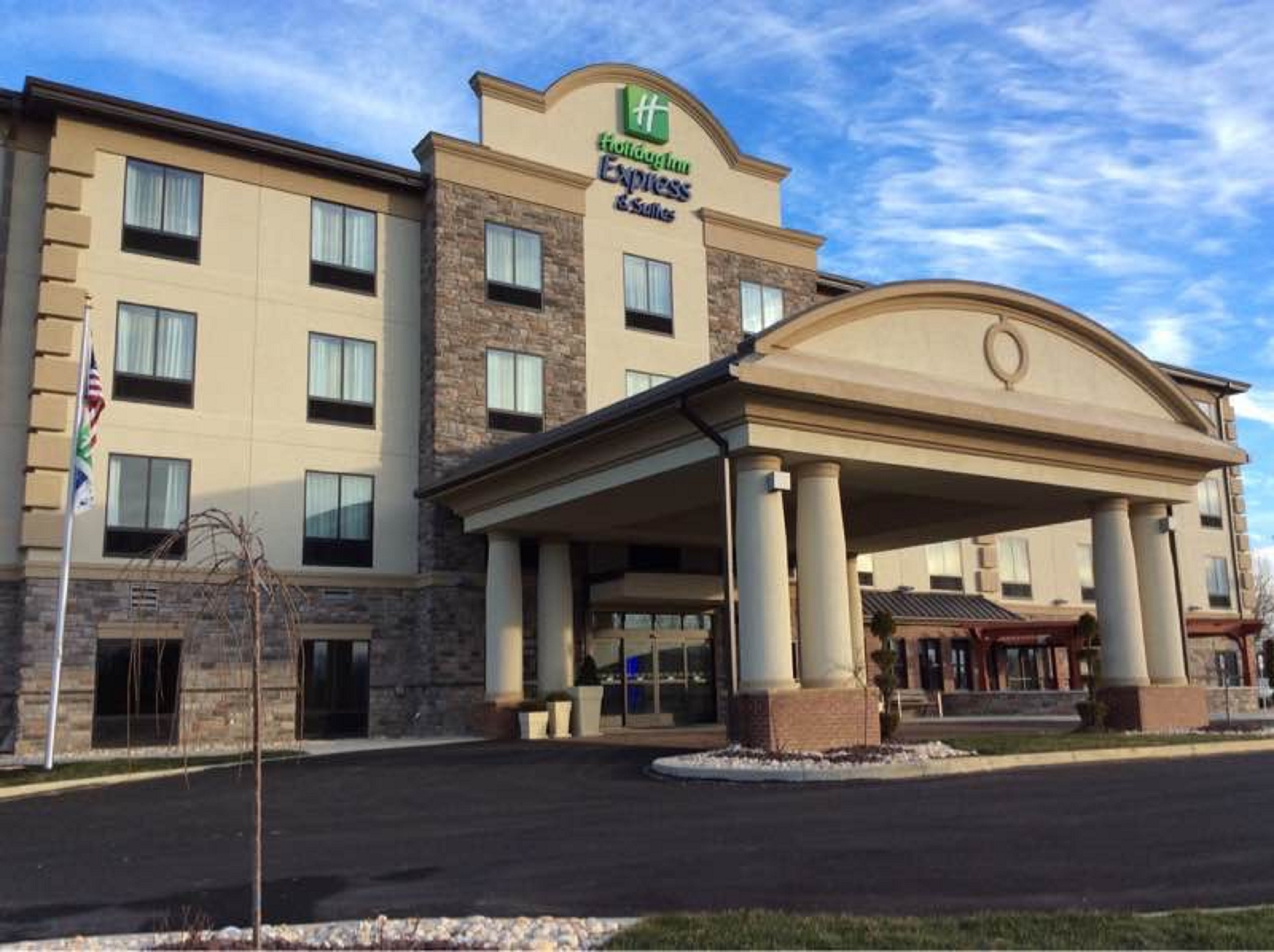 Holiday Inn Express & Suites Butler By IHG-官方