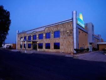 Days Hotel & Suites Jazan