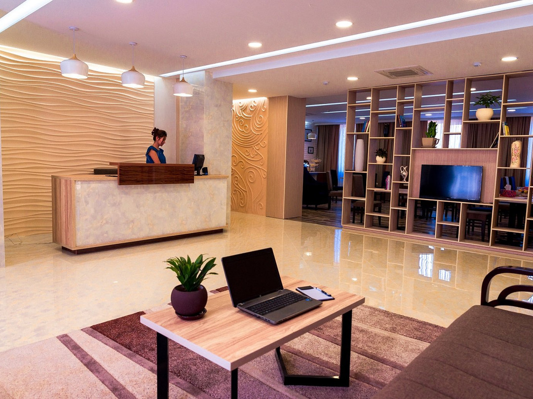 Rayan Hotel