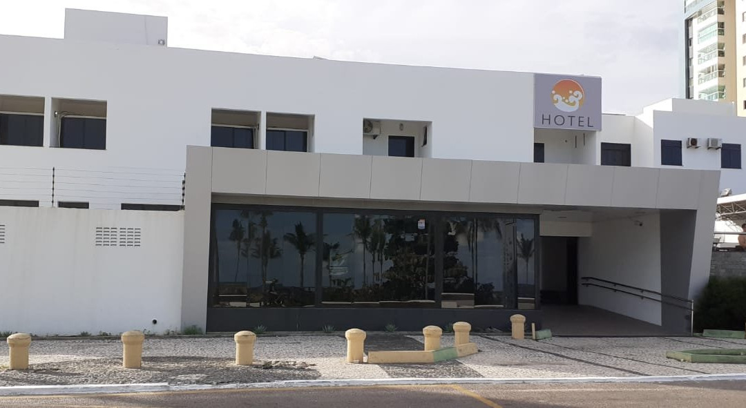 Hotel Algas Marinhas