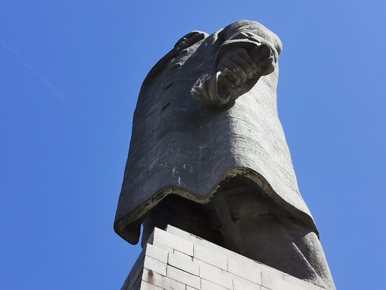 V.I. Lenin Monument景点图片