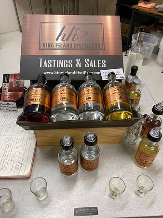 Heidi Weitjens King Island Distillery Pty Ltd Tasmania-Currie必去景点