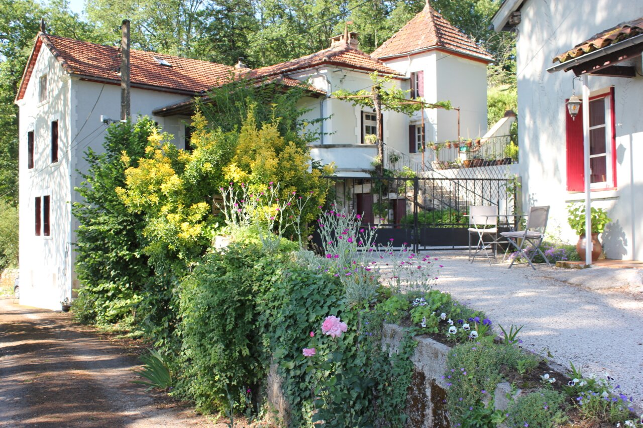 Castel Rouge Bed & Breakfast-浴室