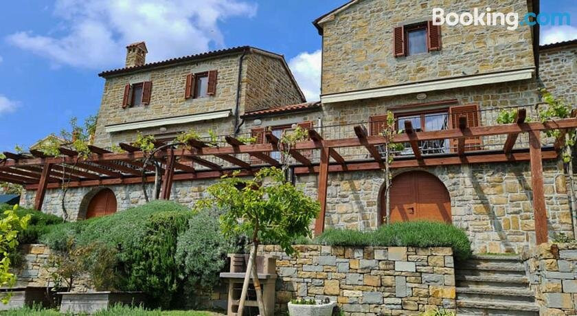 Istrian Stone Houses Padna