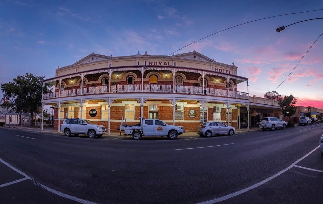 Royal Hotel, Sea Lake