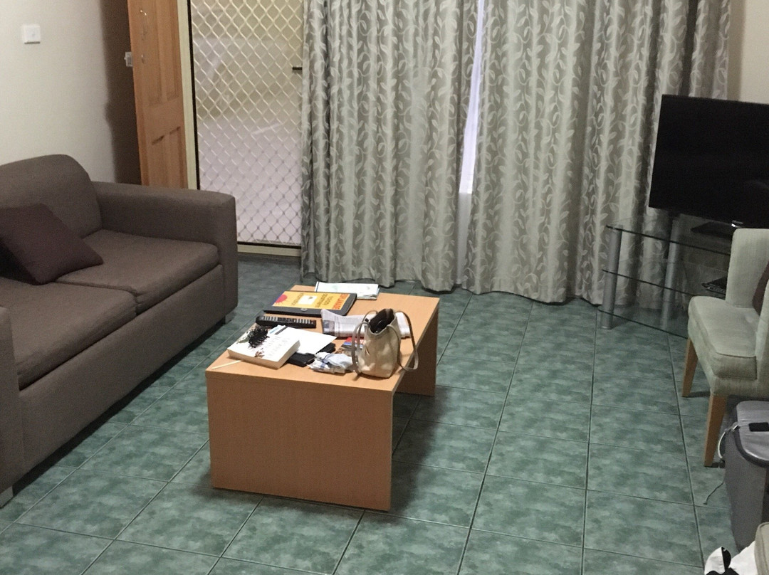 Esplanade Apartments主图