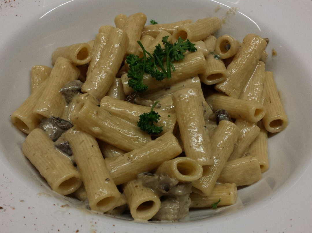 Collex-Bossy餐馆和美食-Restaurant du Stade Marc Burdet