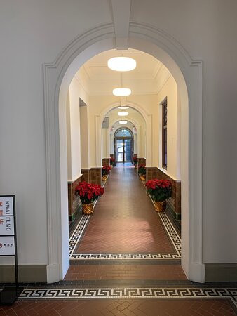 Former Central Police Station Compound-香港必去景点