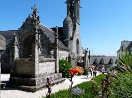 Église Notre-Dame d'Izel Vor景点图片