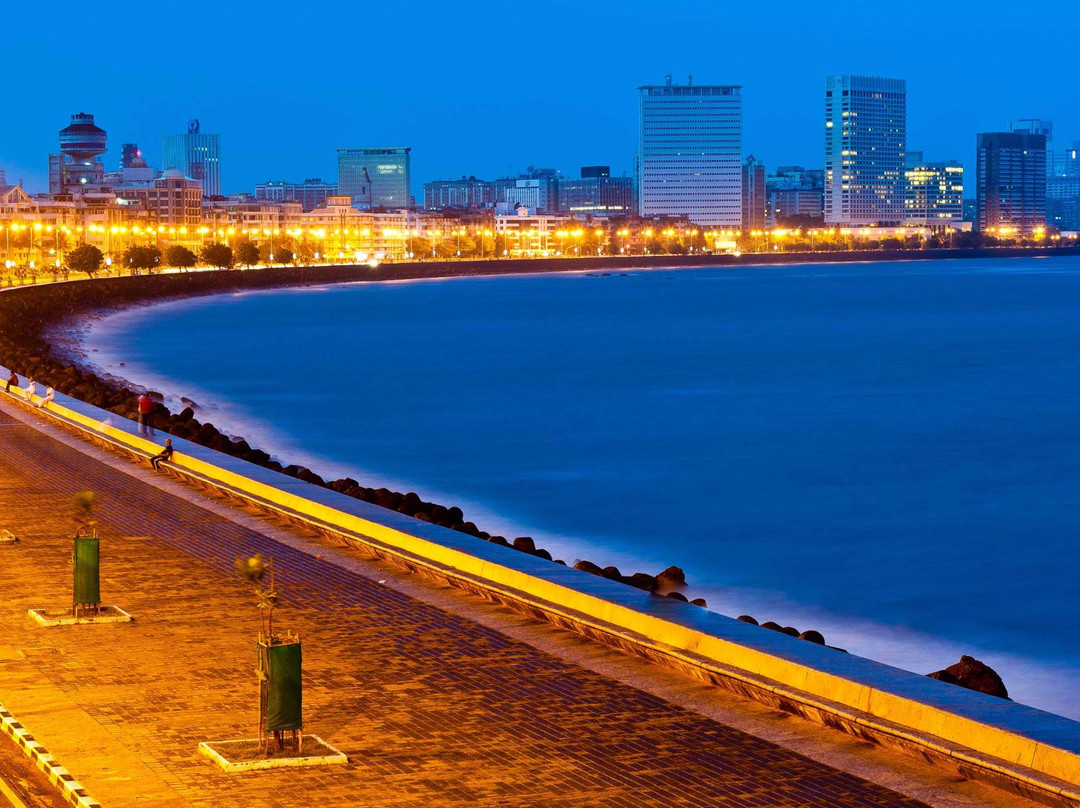 孟买海滨大道景点图片