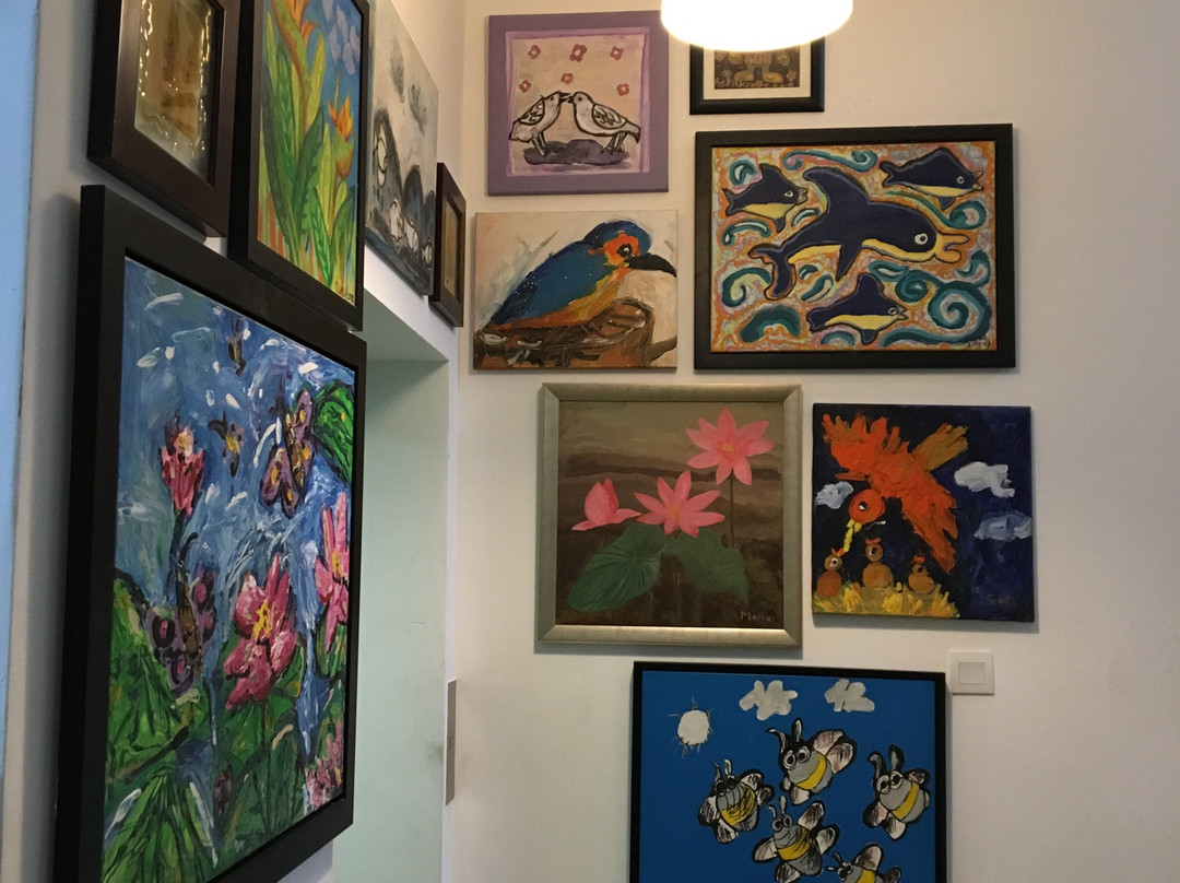 Emilia Batik House-安邦必去景点