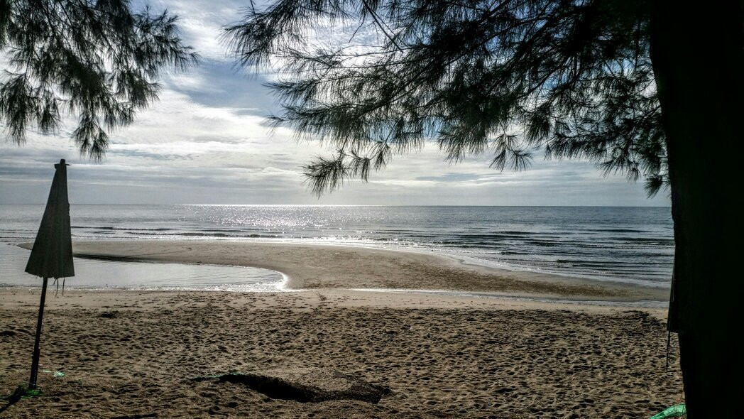 Cha-Am Beach景点图片