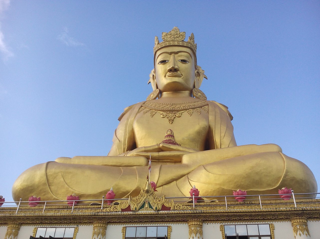 Lawka Tharaphu Pagoda
