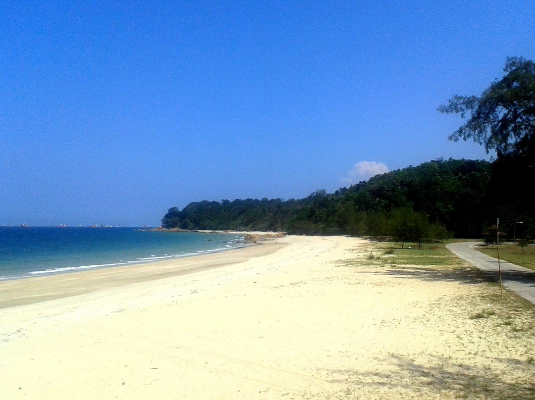 Teluk Kalong Beach景点图片