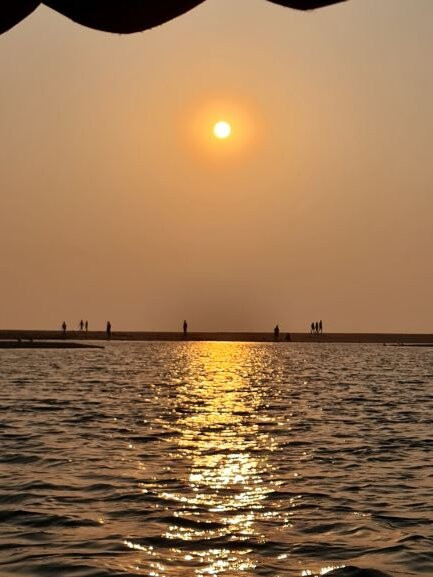 波瓦尔岛度假村主图