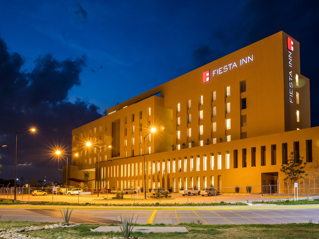 Fiesta Inn Silao Puerto Interior主图