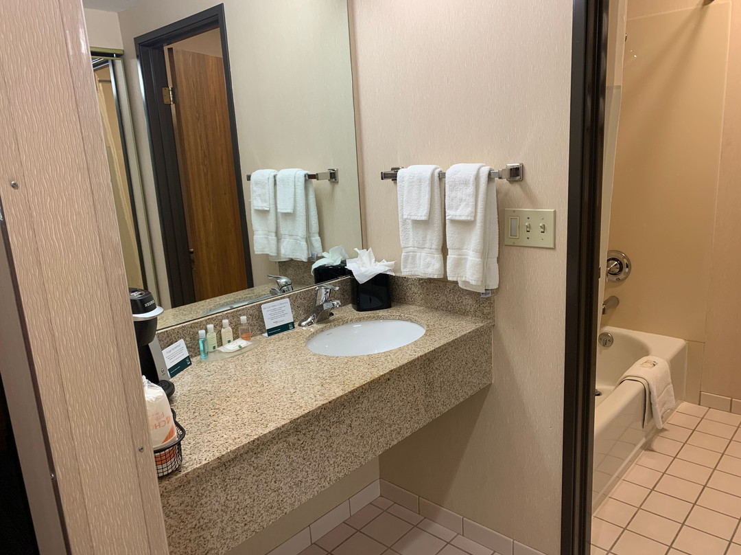 奥克伍德品质酒店主图