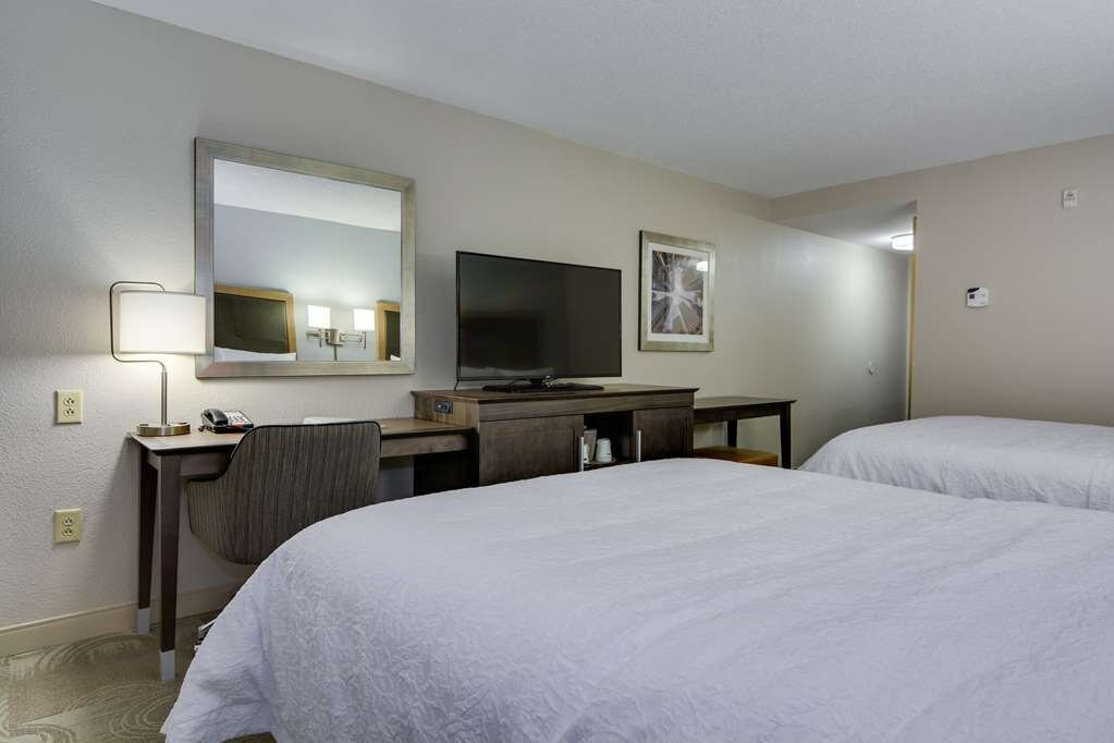 Hampton Inn Atlanta-Fairburn主图