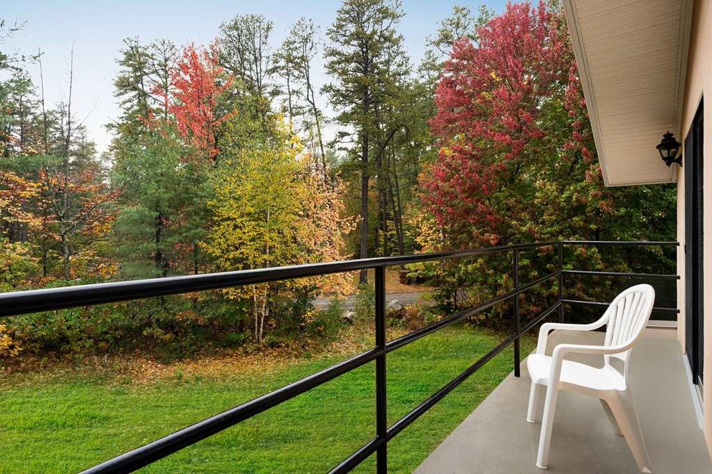 Days Inn by Wyndham Tamworth主图