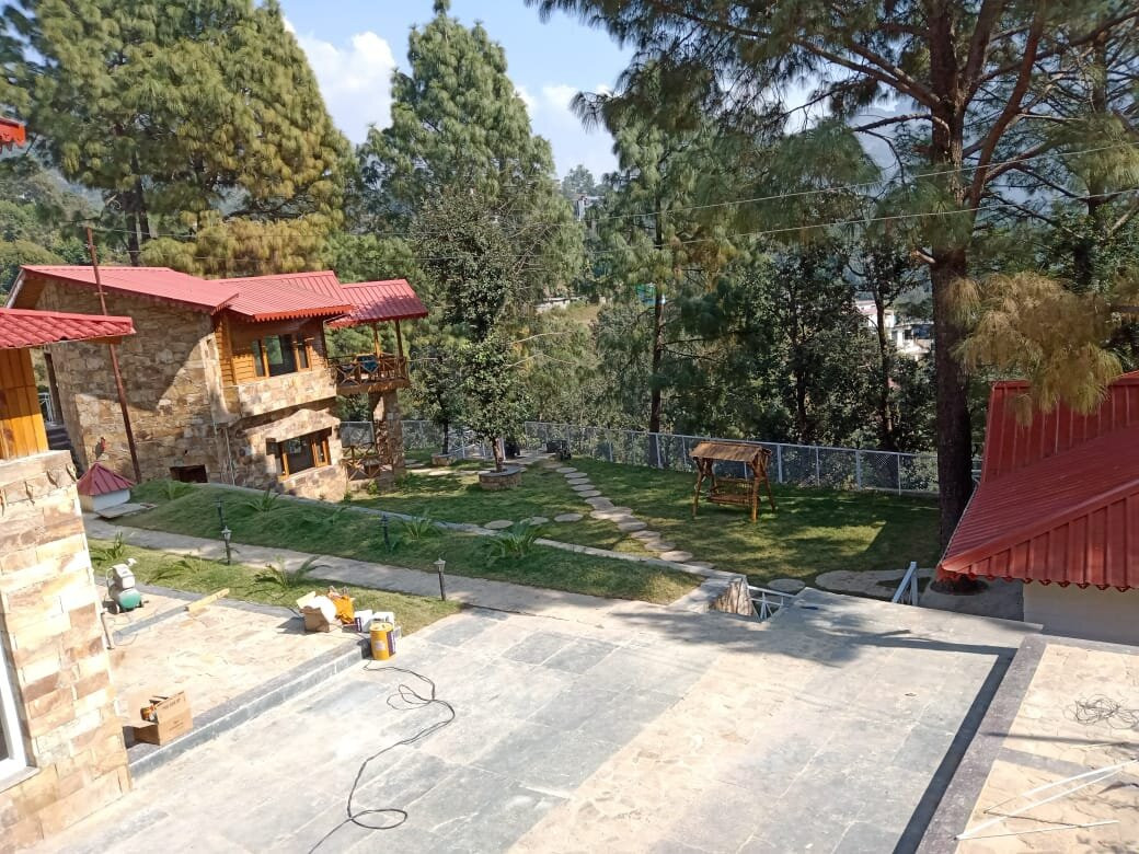 The Nature's Green Resort Bhimtal主图