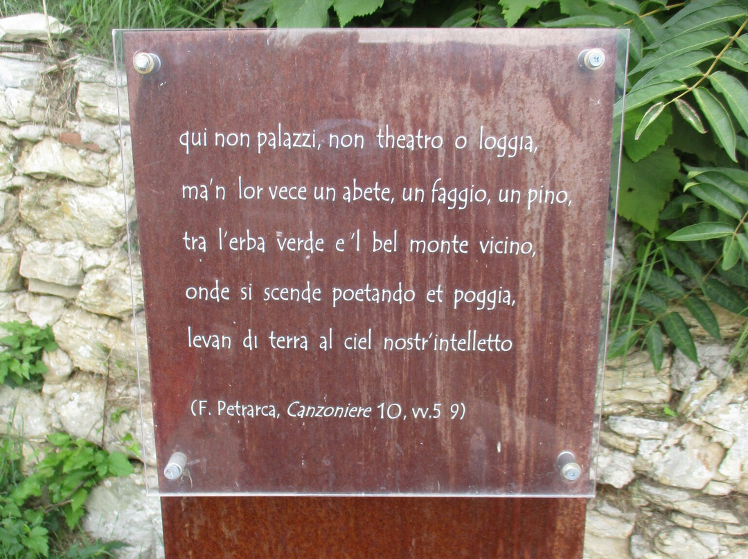 Casa Petrarca-菲利内瓦尔达尔诺必去景点