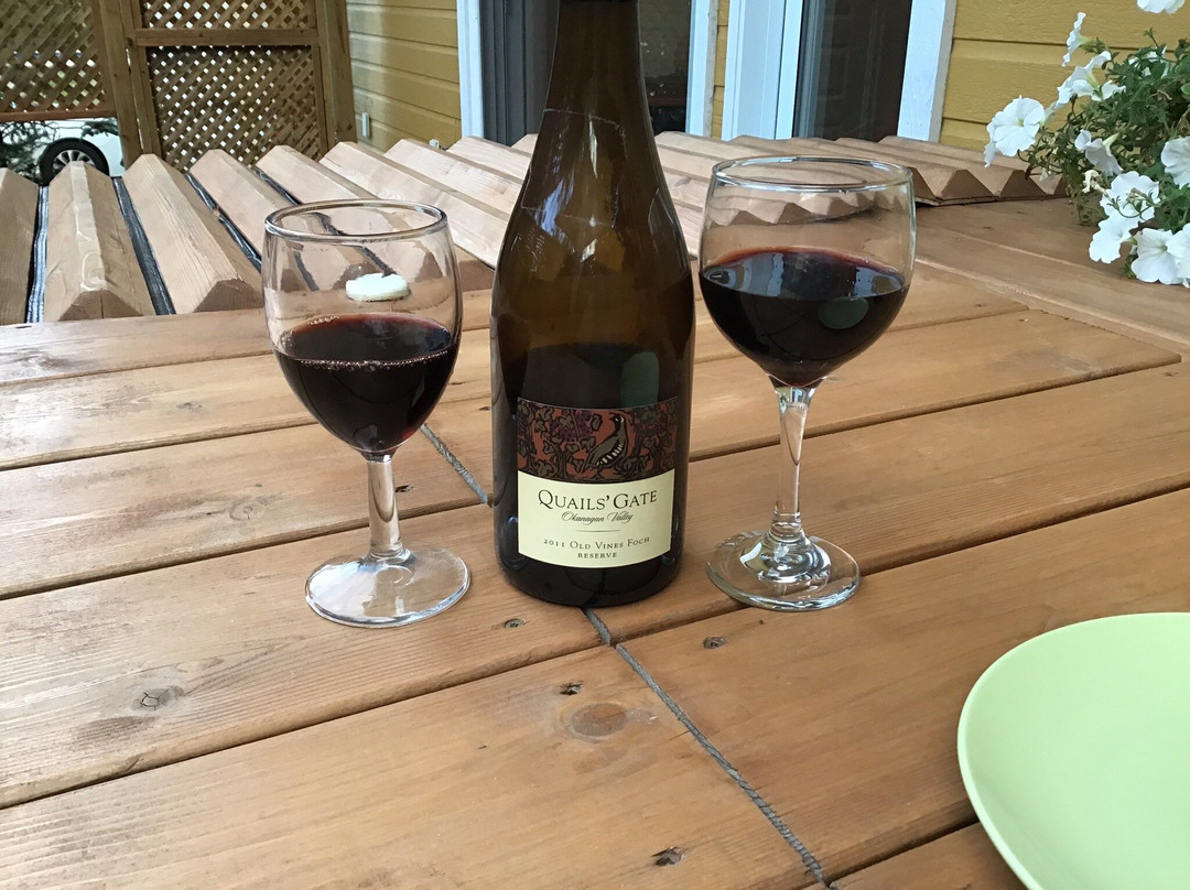 Belle De Nuit Wakefield Inn主图