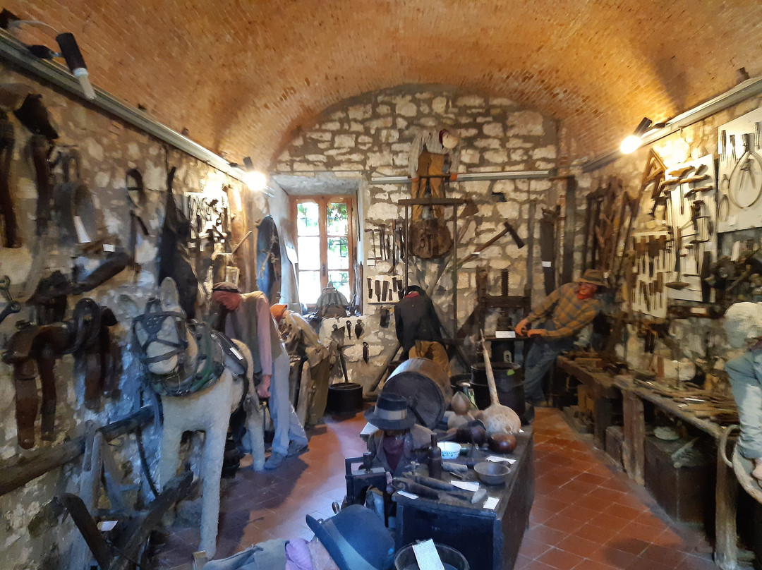 Castello dei Clavesana-Cervo必去景点