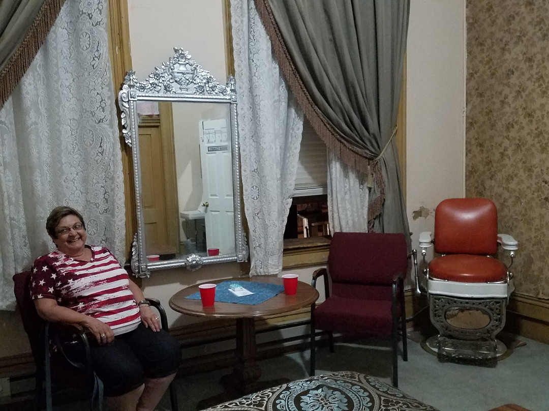 Silver Queen Hotel主图