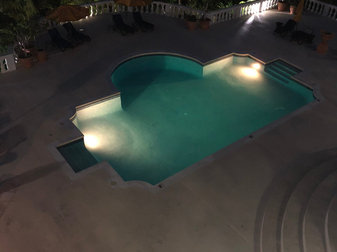 Ocean West Boutique Hotel主图