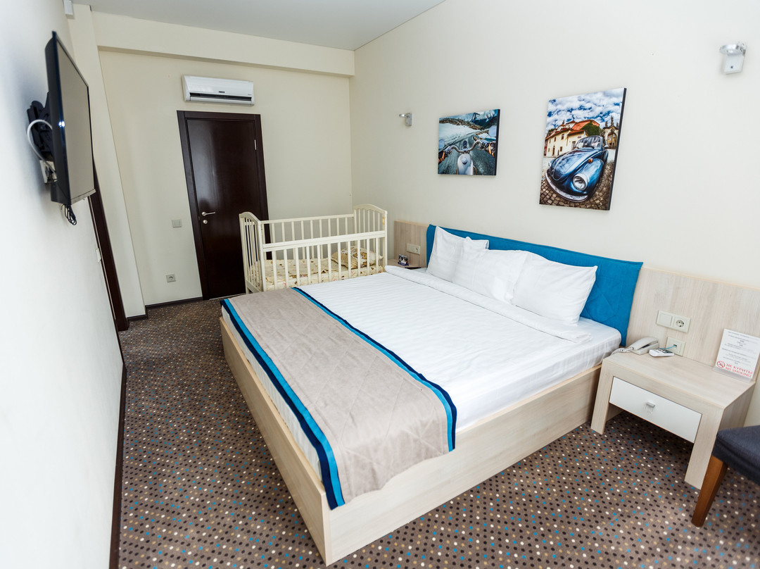 Hotel Berg Haus主图