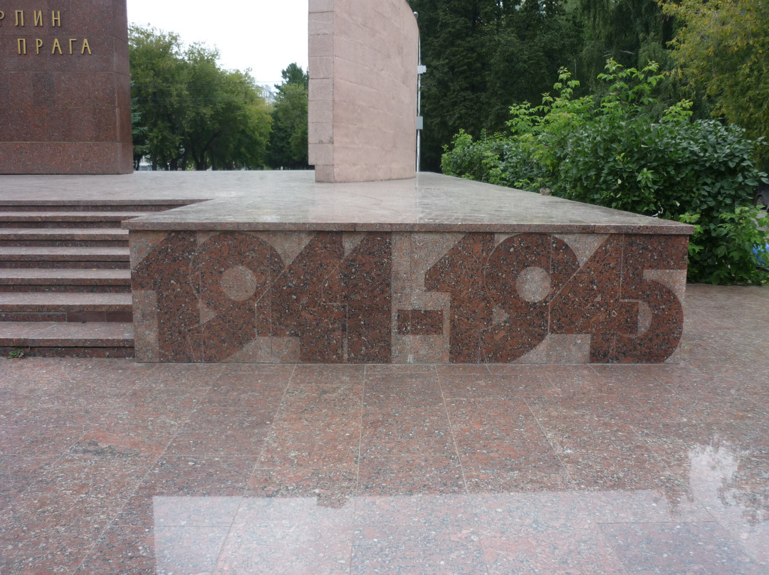 Monument to Ural Voluntary Tank Corps-彼尔姆必去景点