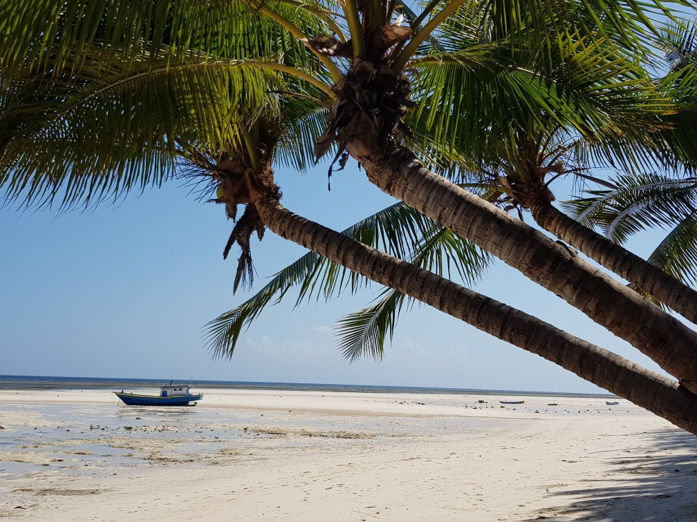 Walakiri Beach景点图片