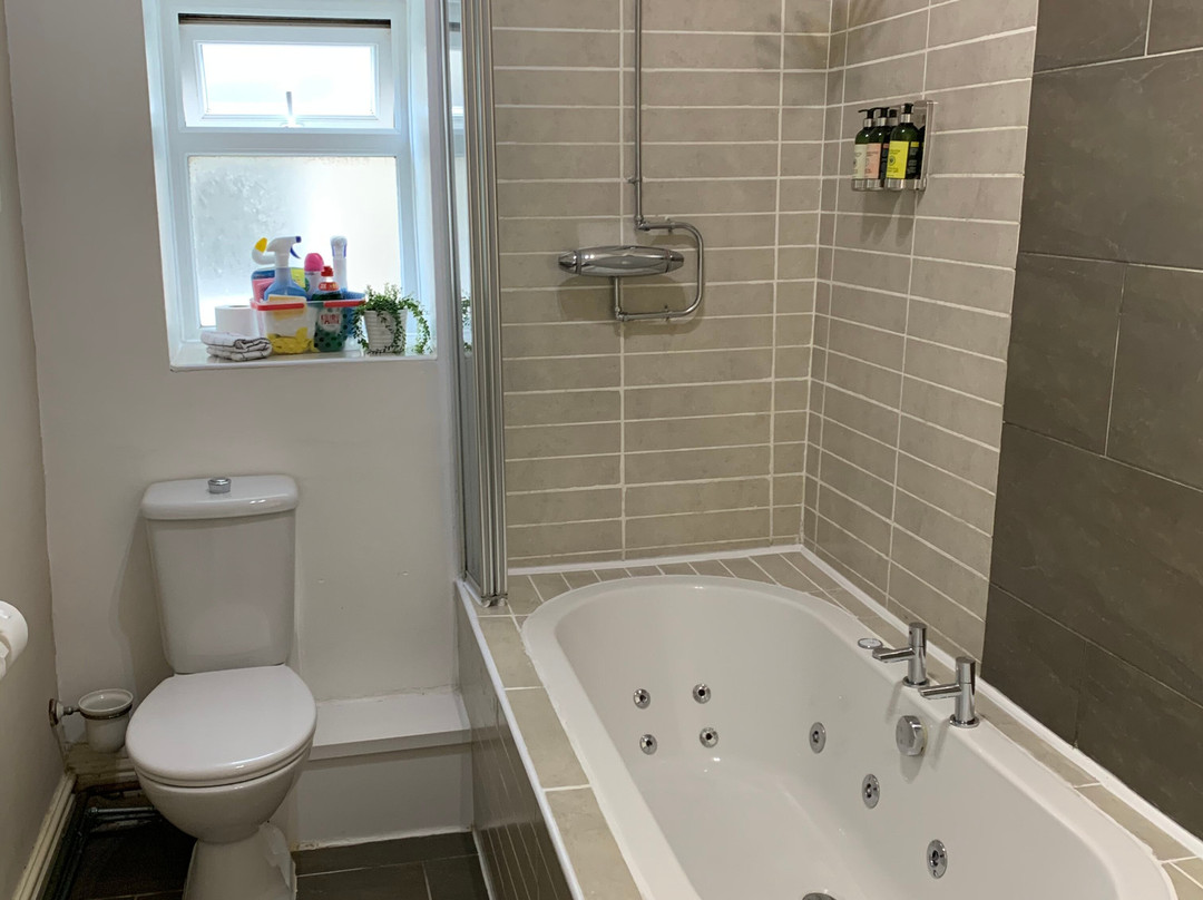 克朗塔夫酒店主图