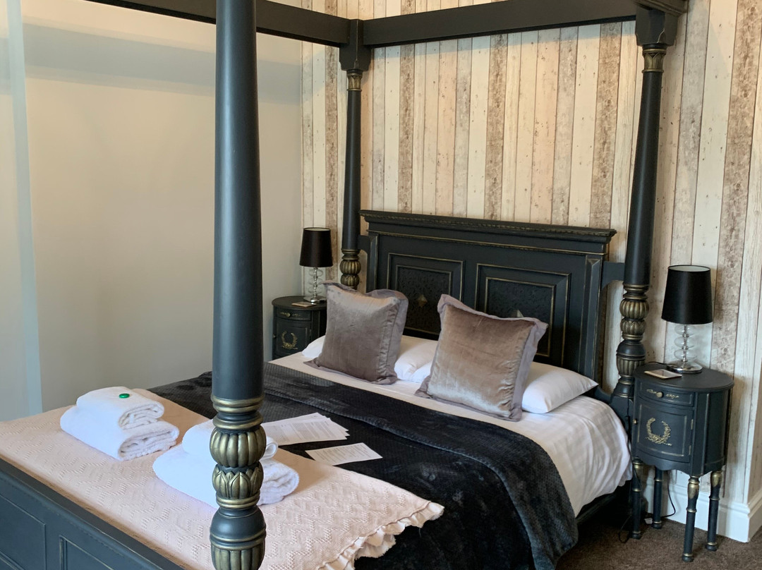 克朗塔夫酒店主图