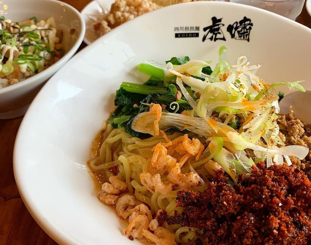 四川担担麺 虎嘯 松江店