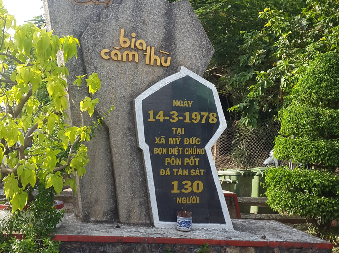 Thanh Van Pagoda (Thach Dong Cave Pagoda)-Ha Tien必去景点