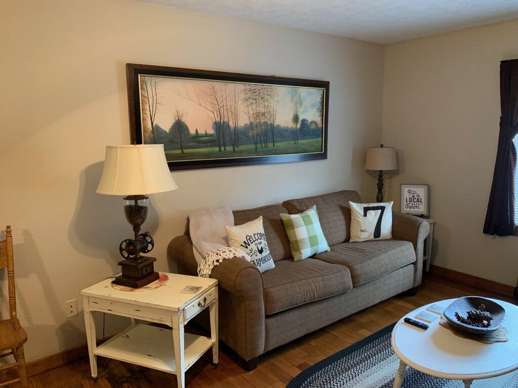 Little Main Street Inn主图