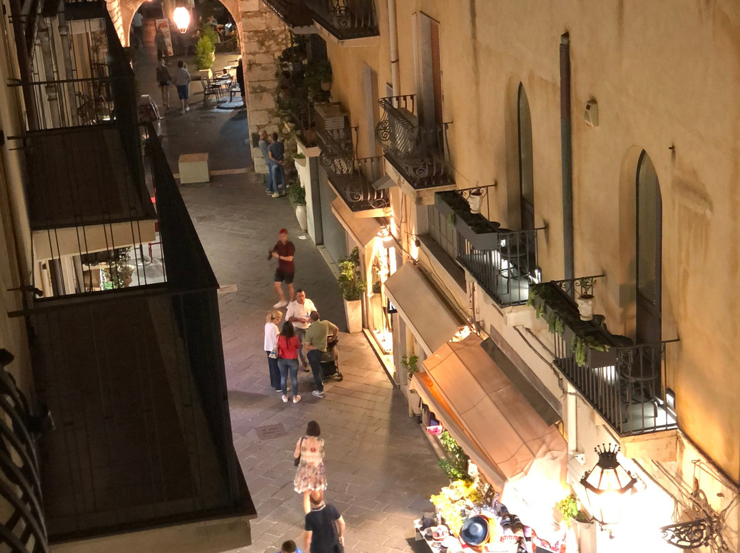 陶多穆斯酒店主图