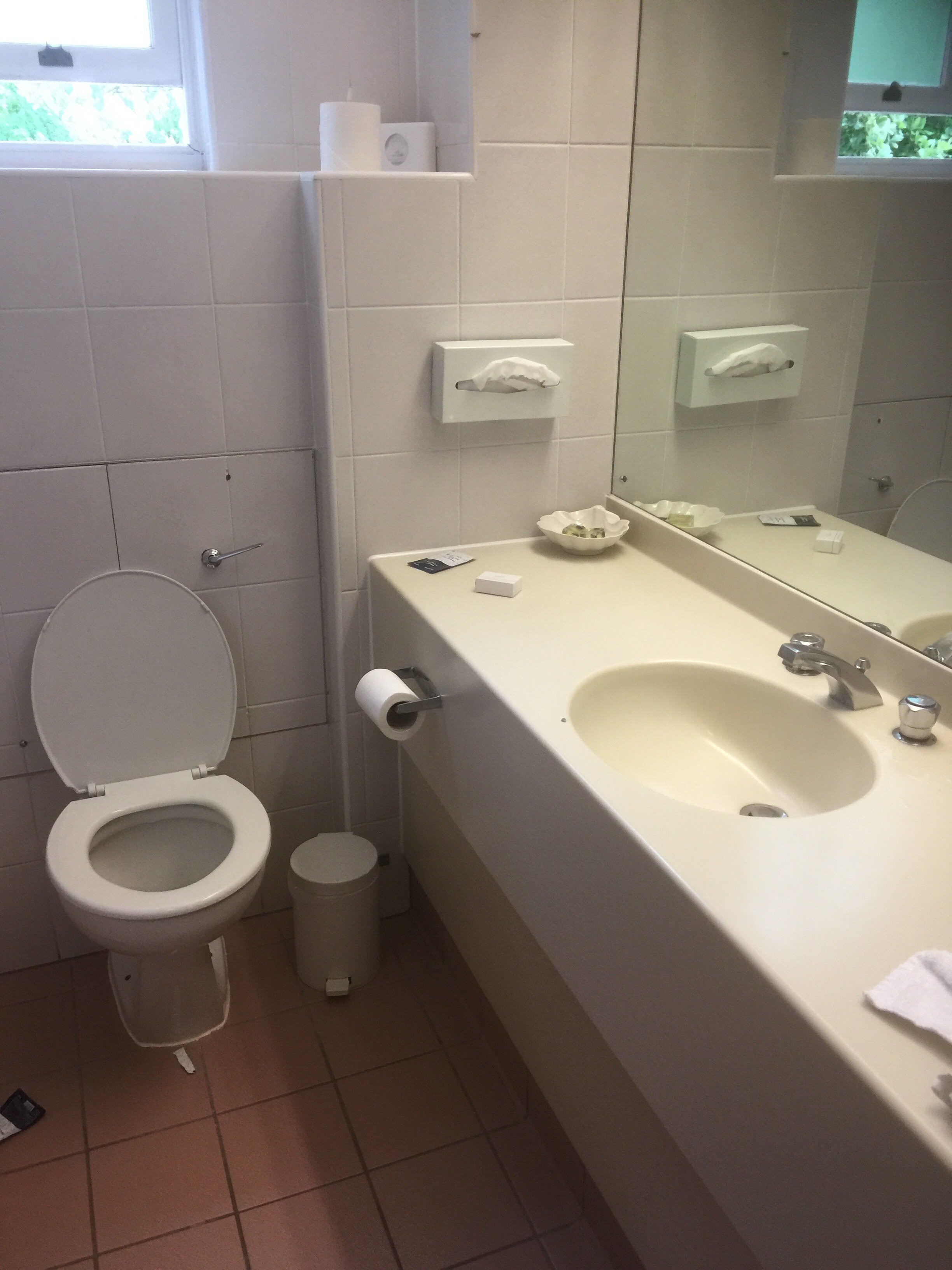 Coulsdon Manor & Golf Club-浴室