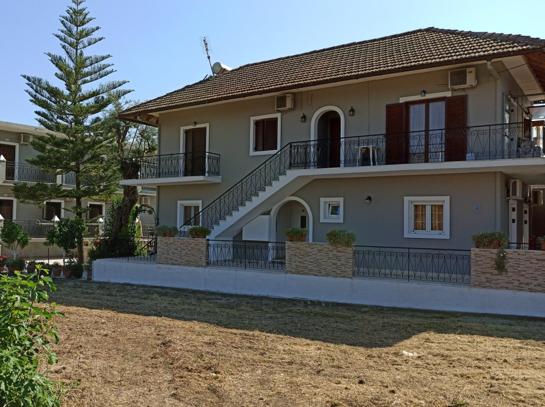 Dionisos Apartments主图