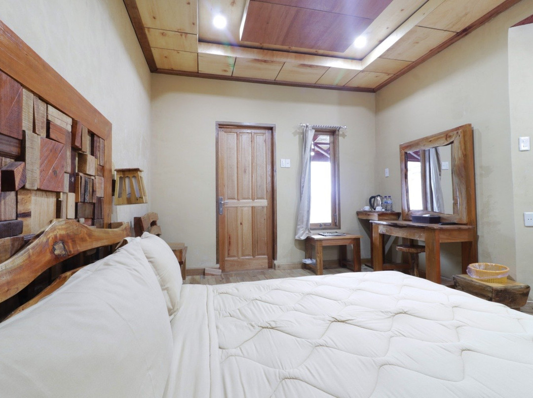 Alloyna Country Cottage主图